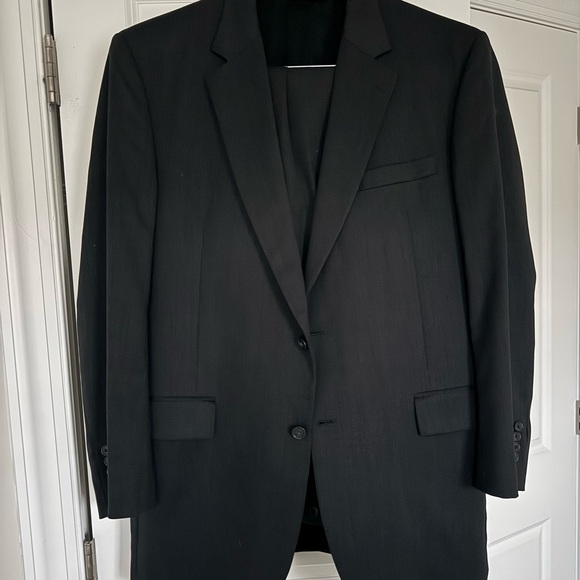 Jos A Bank Traveler Suit Black Men’s 42R Jacket 36x30.5 Pants Wool Blend